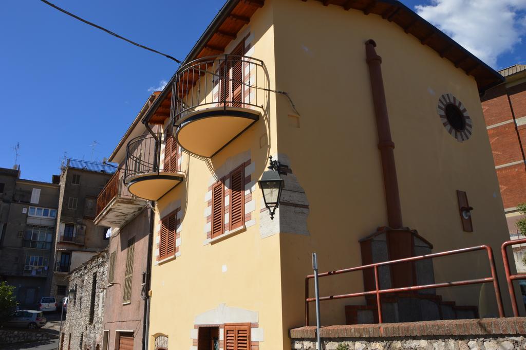 Guest House - Il Granaio Norma ภายนอก รูปภาพ